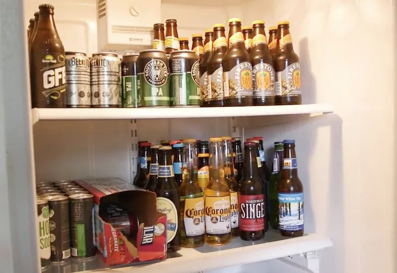 How Long Does Beer Last in The Fridge